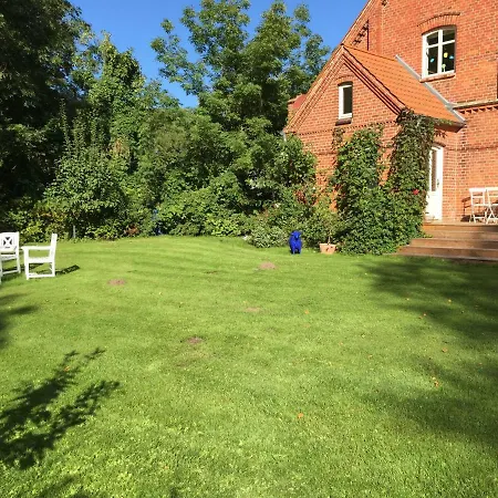 Zum Breitling In 아파트